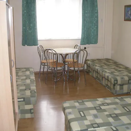 Privat 107 * Павчина-Легота